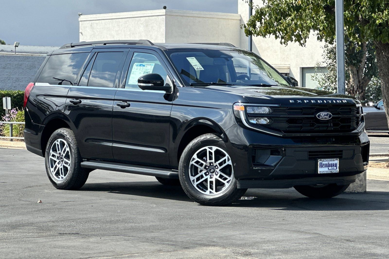 New 2025 Ford Expedition Active video 2