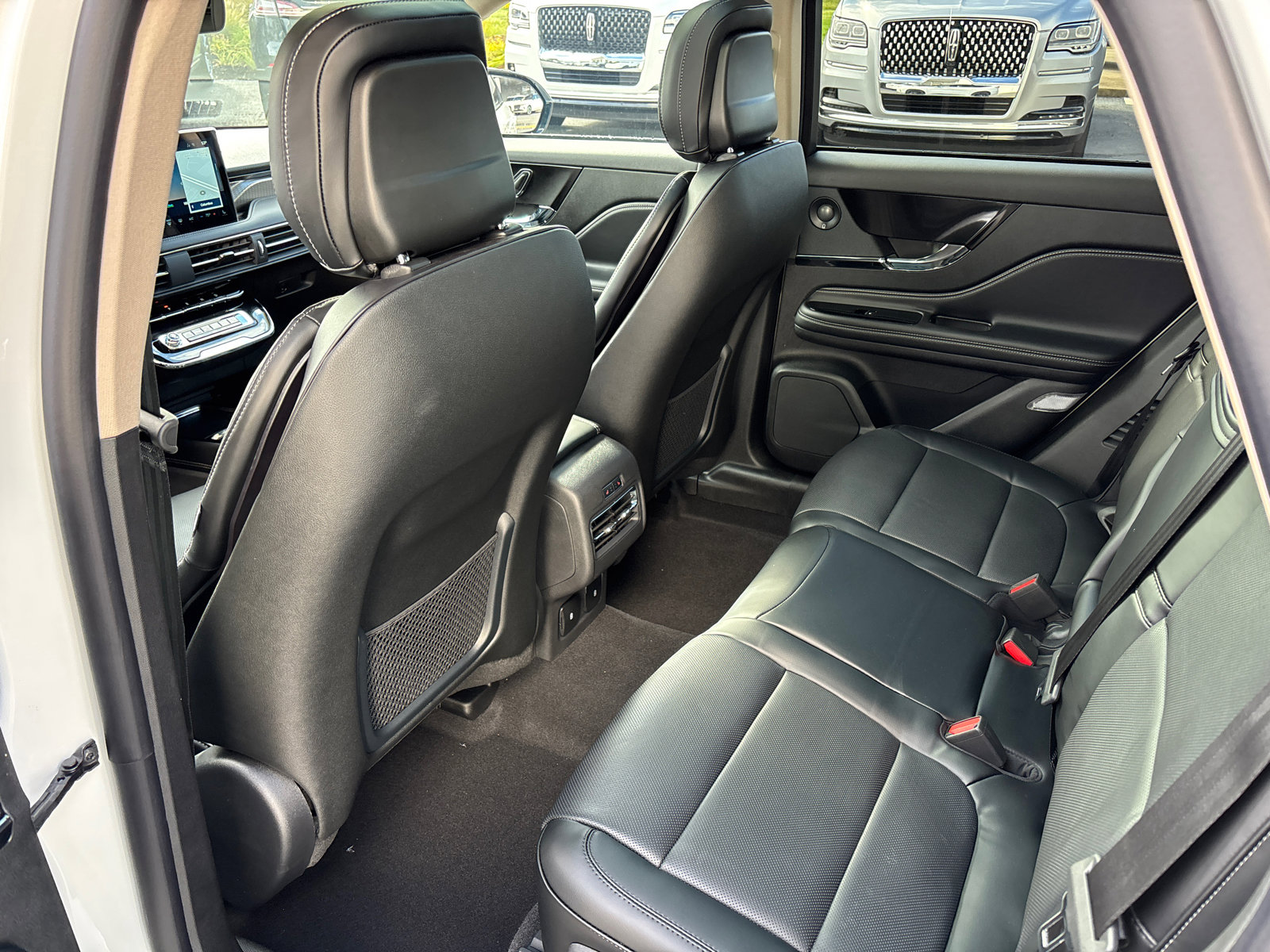 New 2026 Lincoln Corsair Reserve image 28