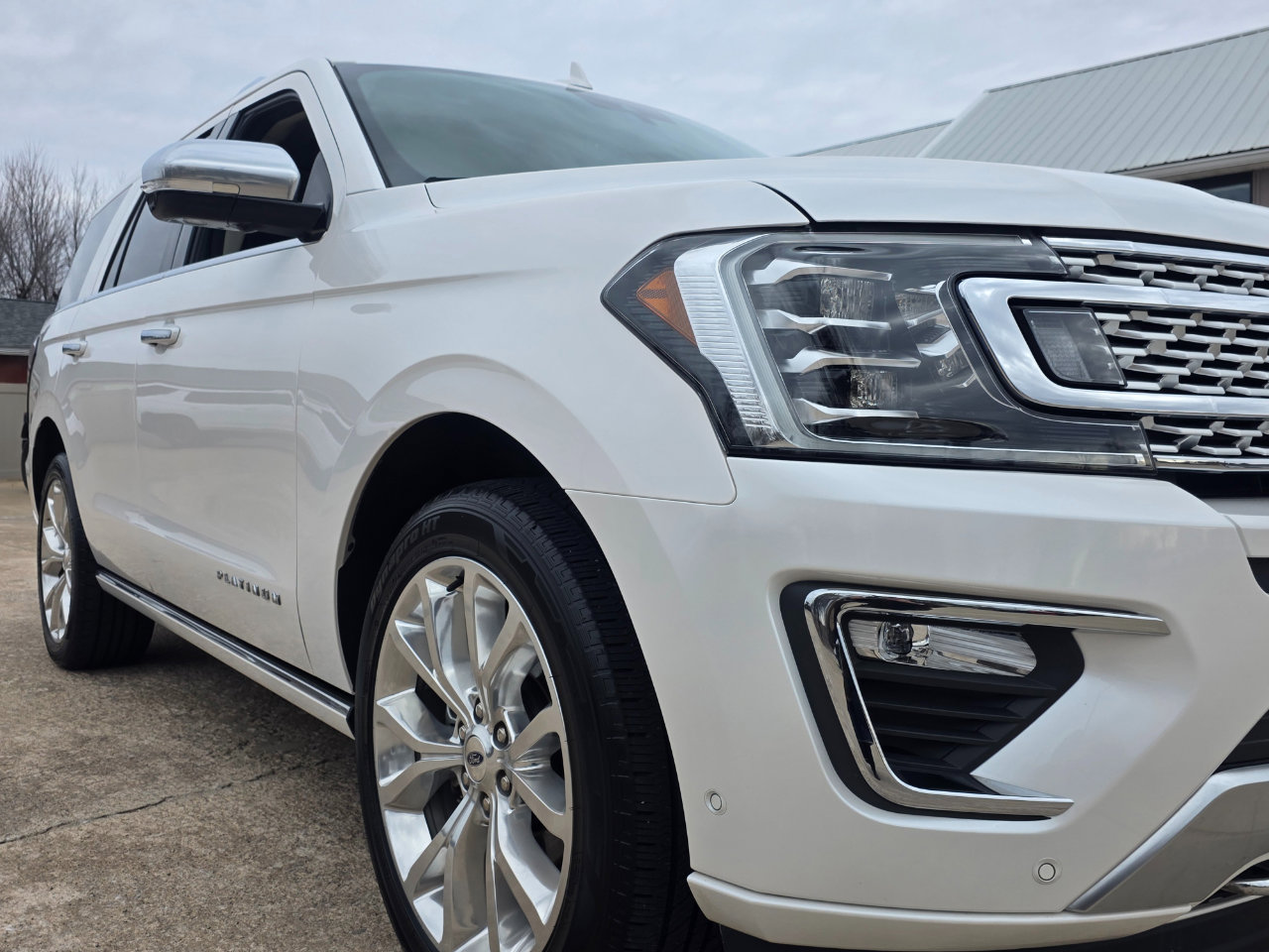 Used 2019 Ford Expedition Platinum image 29