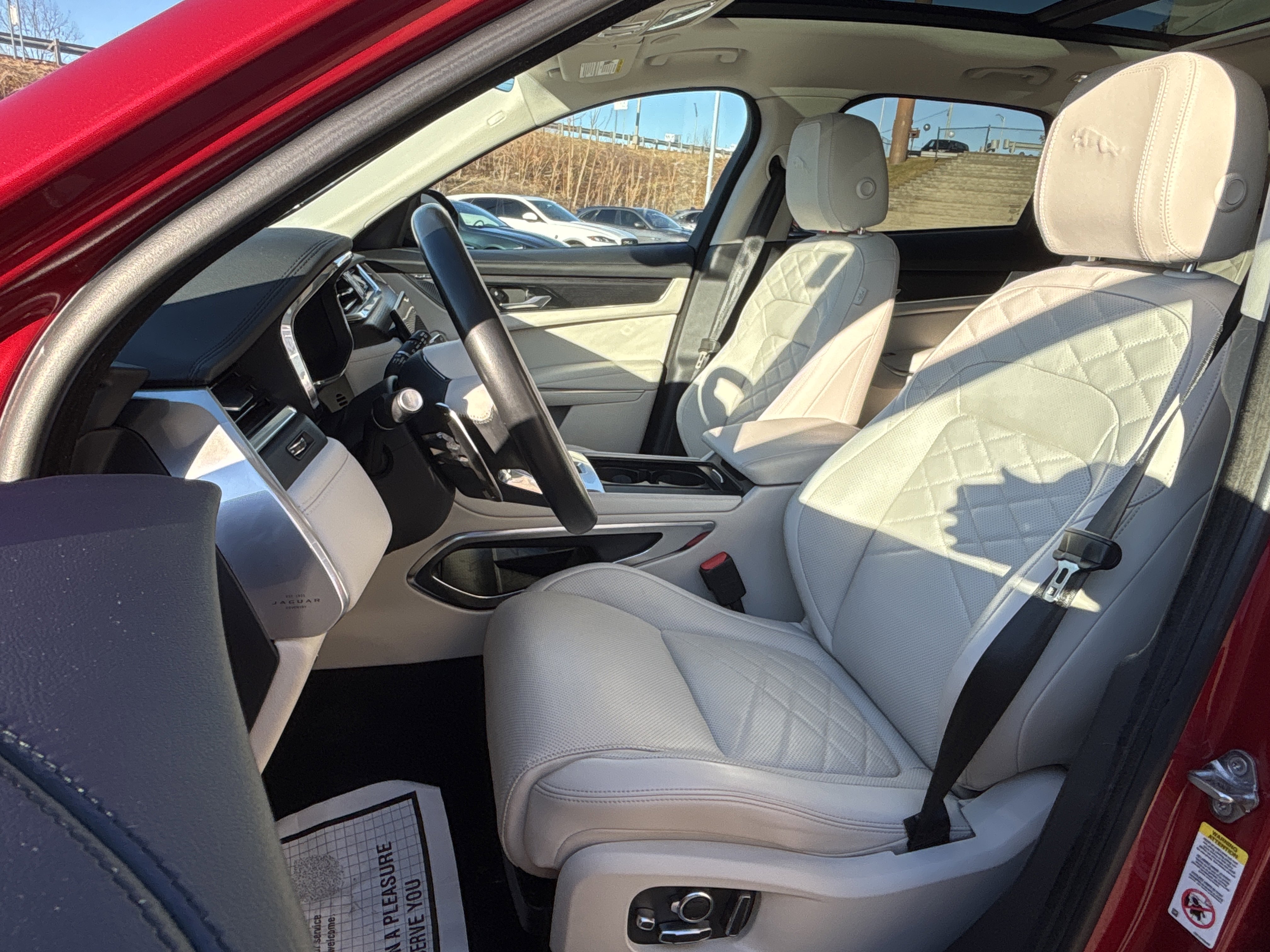 Certified 2023 Jaguar F-PACE S image 14