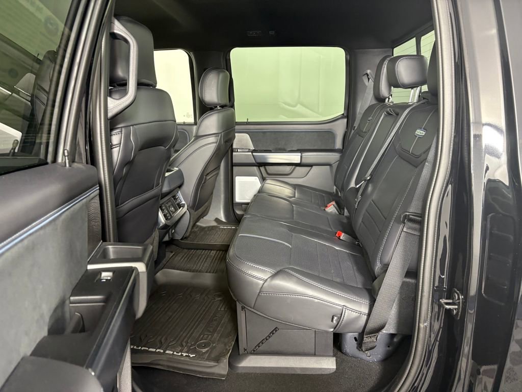 Certified 2025 Ford F350 Platinum image 29