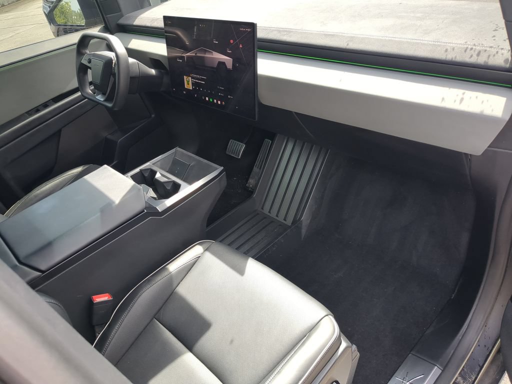 Used 2024 Tesla Cybertruck Cyberbeast AWD/4WD image 10