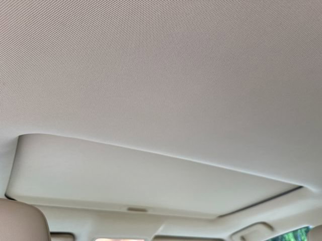 Used 2016 Toyota Highlander XLE FWD image 16