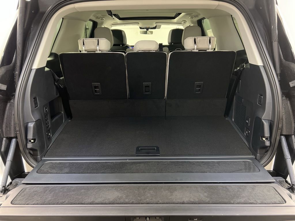 New 2026 Lincoln Navigator Reserve w/ Jet Appearance Package image 42