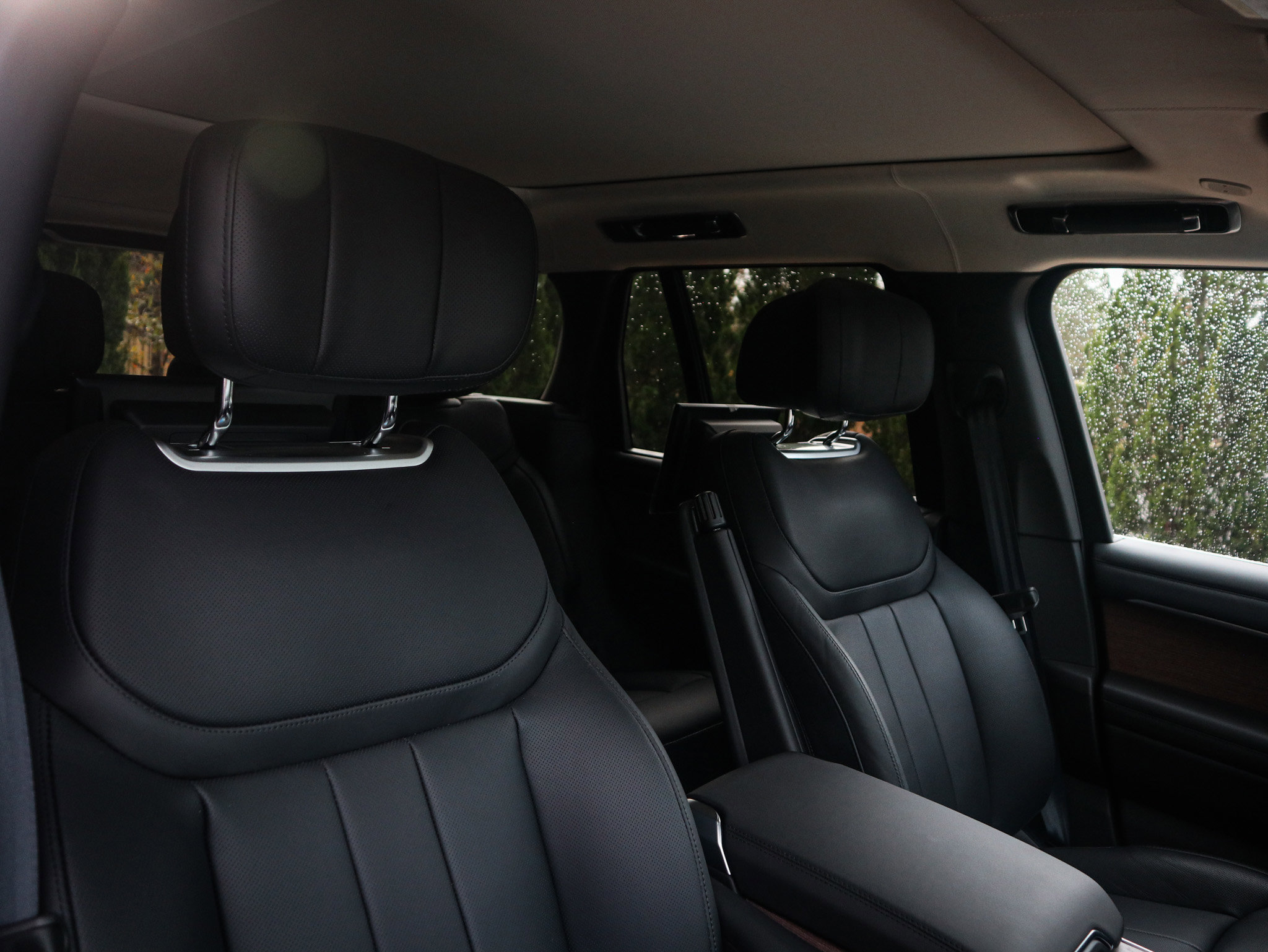 Used 2025 Land Rover Range Rover Autobiography image 34