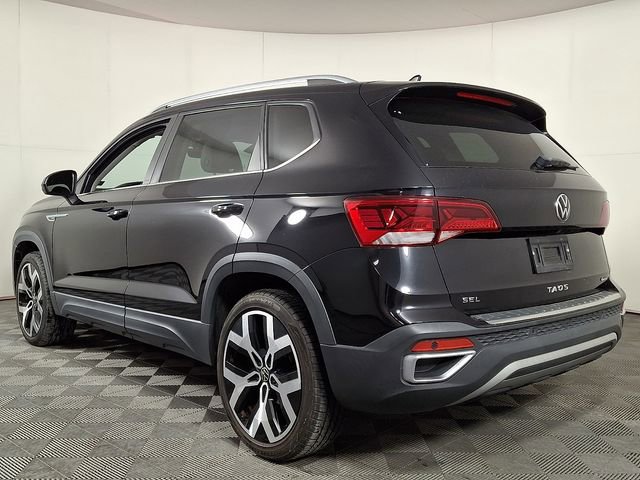 Used 2022 Volkswagen Taos SEL image 7