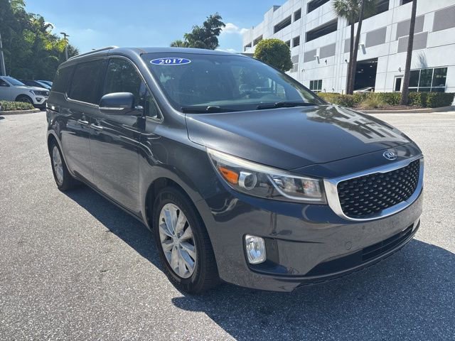 Used 2017 Kia Sedona EX image 1