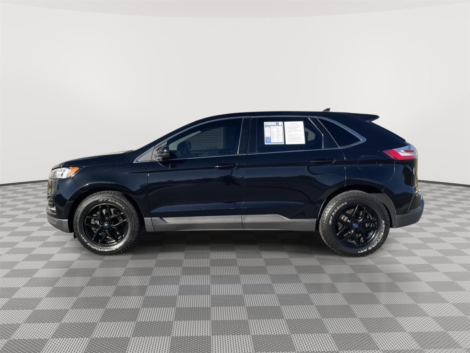 Used 2022 Ford Edge SEL AWD/4WD image 4
