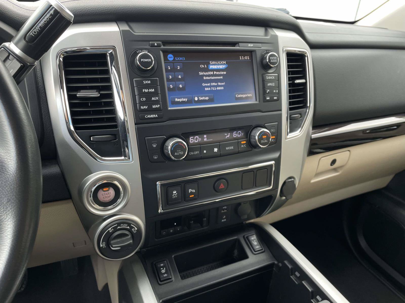 Used 2016 Nissan Titan SV AWD/4WD image 21