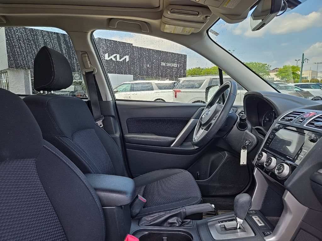Used 2018 Subaru Forester 2.5i Premium AWD/4WD image 36