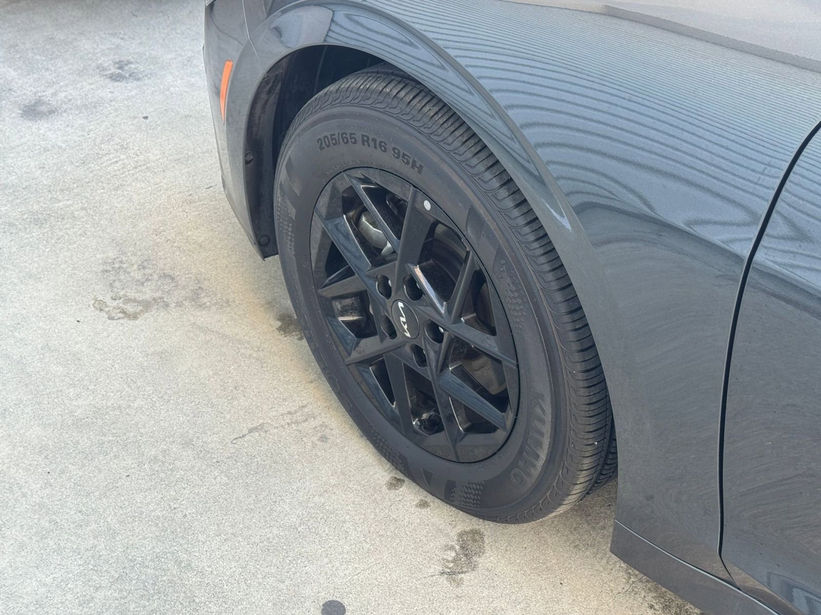 Used 2025 Kia K5 LXS FWD image 30