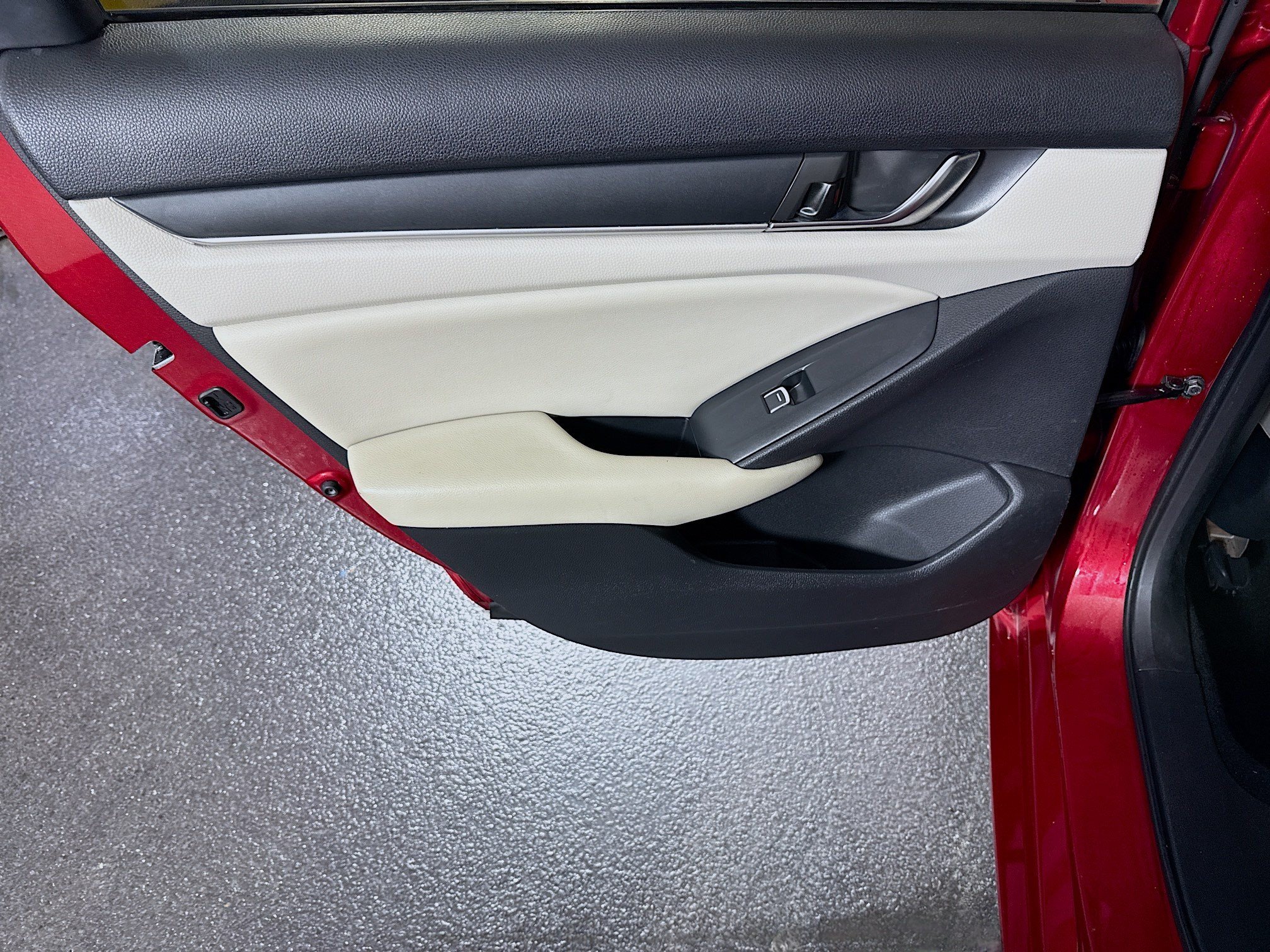 Used 2018 Honda Accord LX image 26