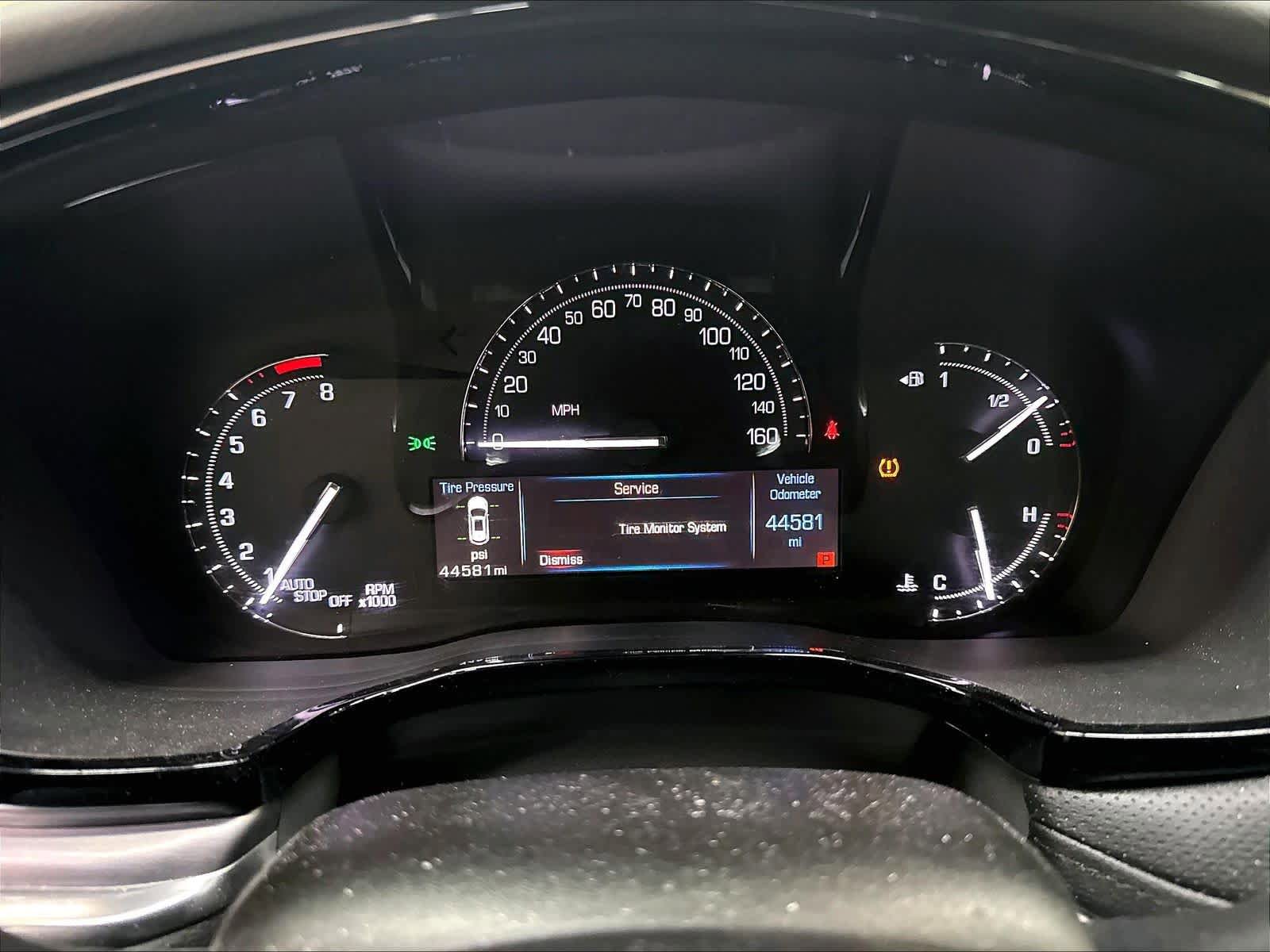 Used 2018 Cadillac XT5 Premium Luxury FWD image 22