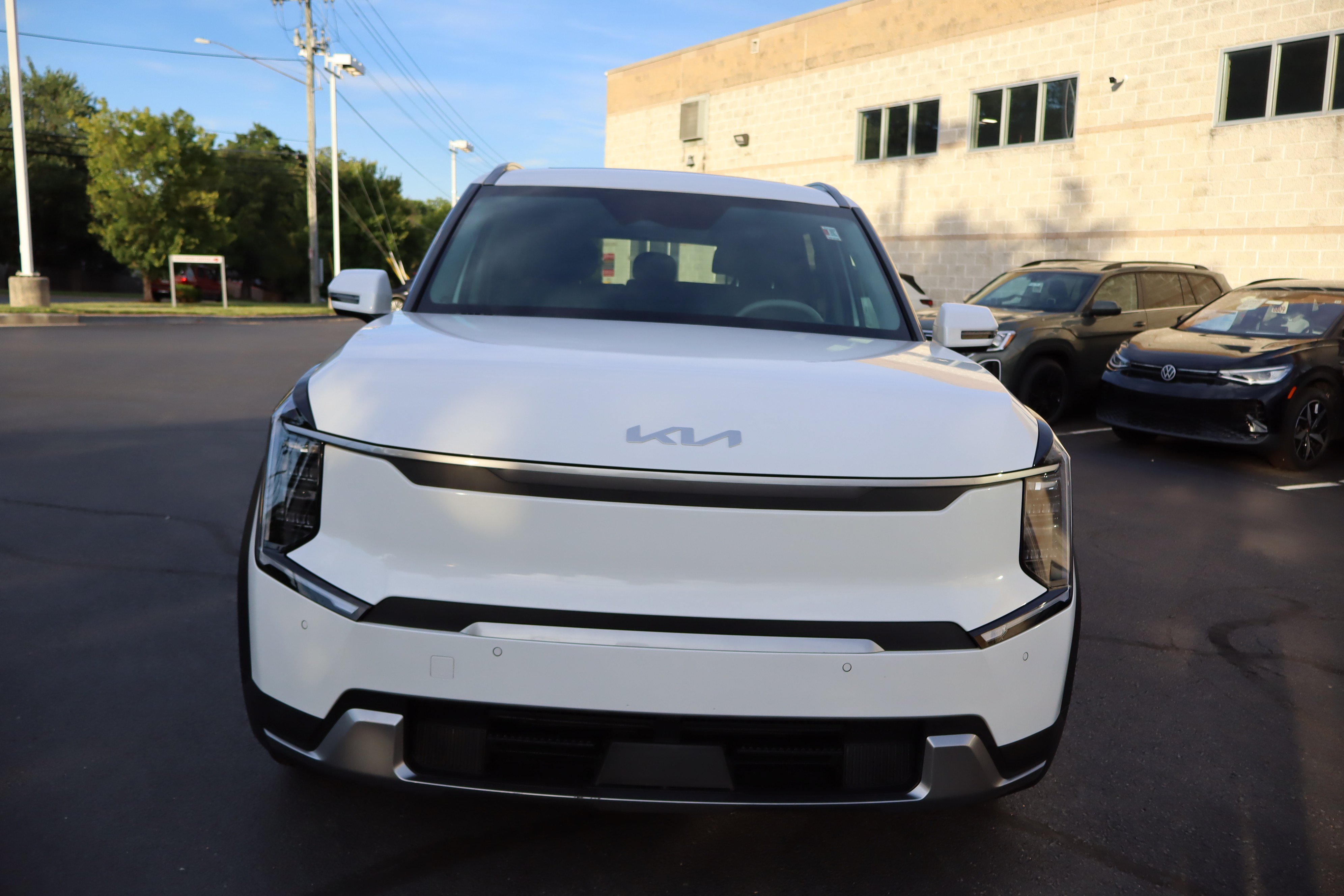 Certified 2024 Kia EV9 Wind AWD/4WD image 10