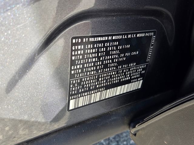 Used 2025 Volkswagen Tiguan S image 16