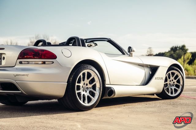 Used 2003 Dodge Viper SRT-10 image 62