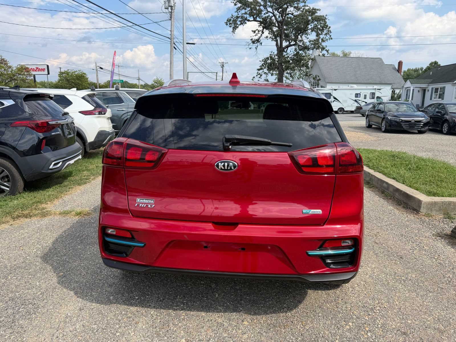Used 2020 Kia Niro EX w/ Cold Weather Package FWD image 4