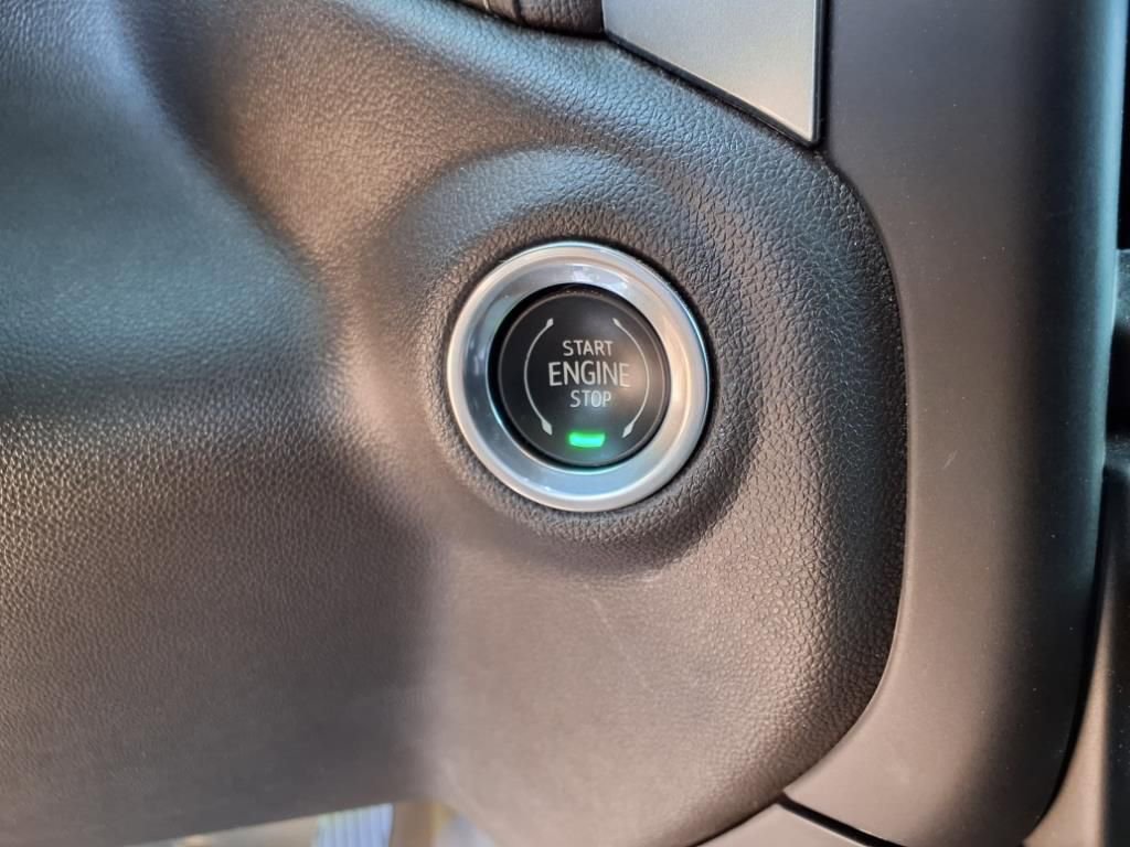 Used 2020 Chevrolet Silverado 1500 RST w/ All-Star Edition image 18