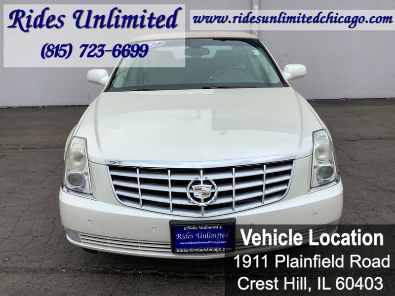 Used 2007 Cadillac DTS Luxury I w/ Trunk Convenience Package FWD image 9