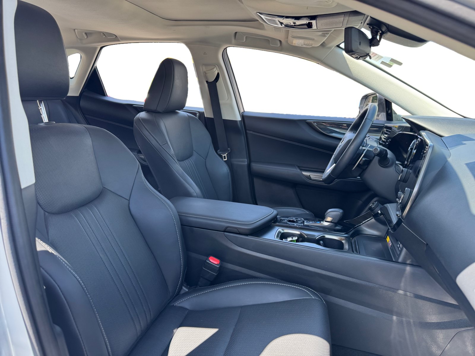 Used 2024 Lexus NX 350h AWD image 15