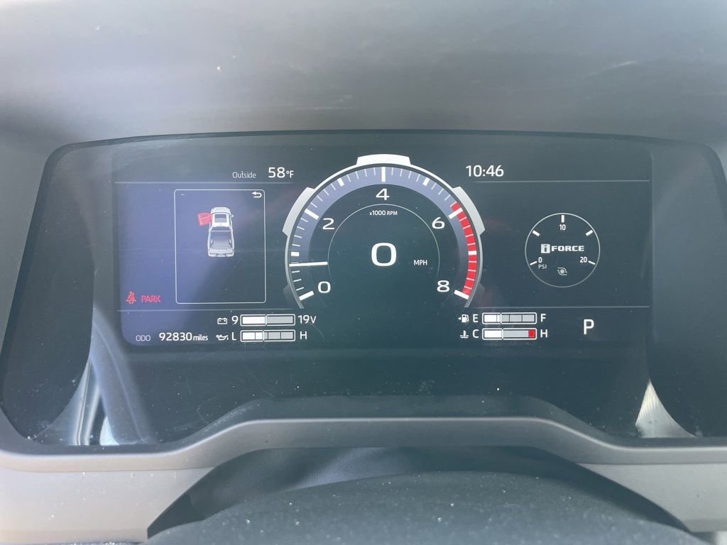 Used 2023 Toyota Tundra Platinum AWD/4WD image 28