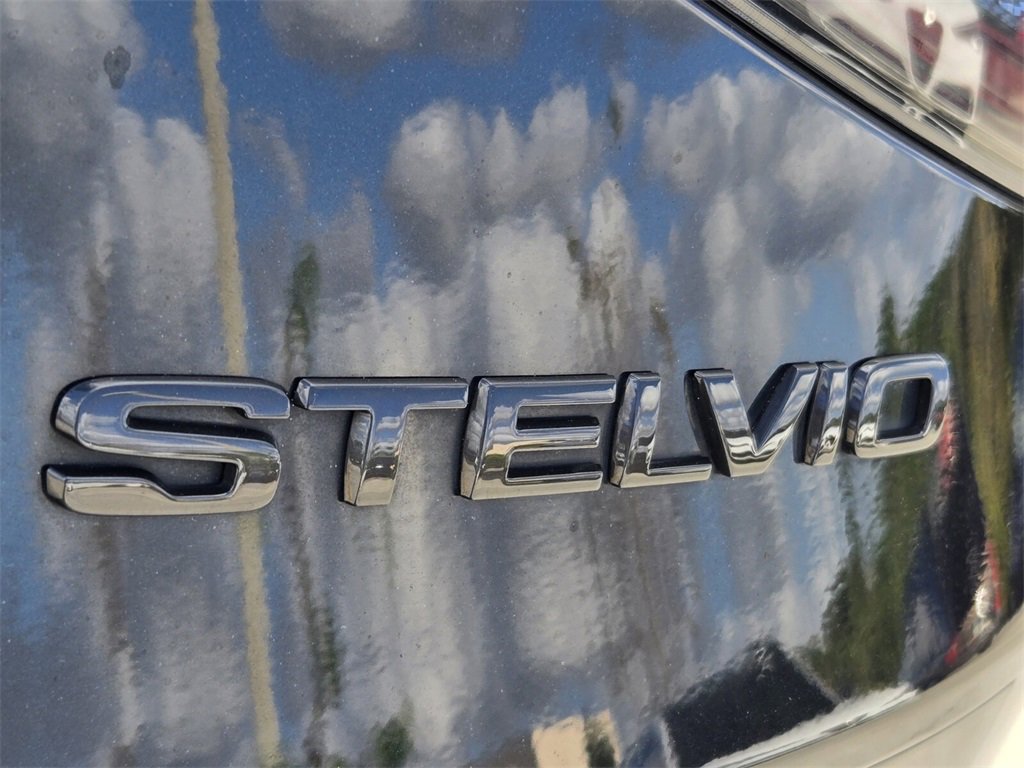 Used 2021 Alfa Romeo Stelvio Ti Sport image 15