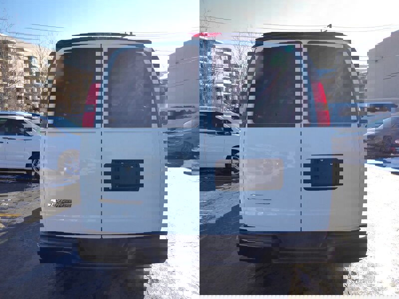 Used 2017 Chevrolet Express 2500 LS image 6