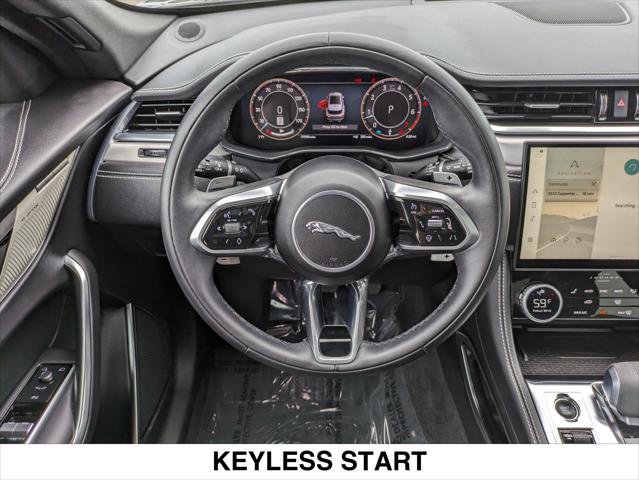 Used 2024 Jaguar F-PACE R-Dynamic S image 14