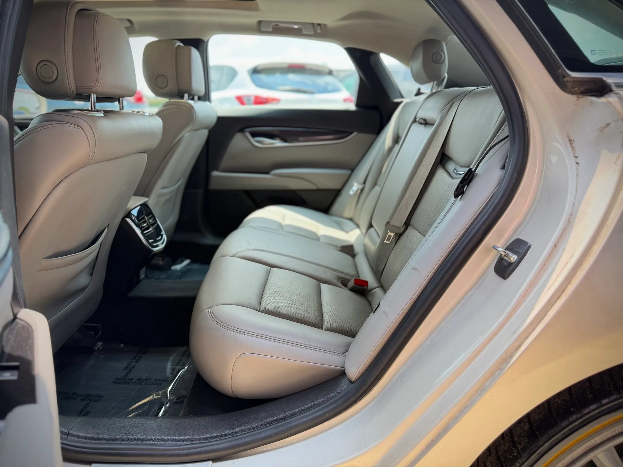 Used 2013 Cadillac XTS Premium AWD/4WD image 19