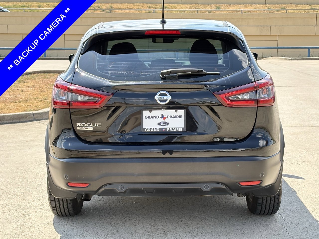 Used 2021 Nissan Rogue Sport S FWD image 7