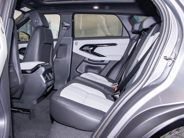 New 2026 Land Rover Range Rover Evoque Dynamic SE image 22