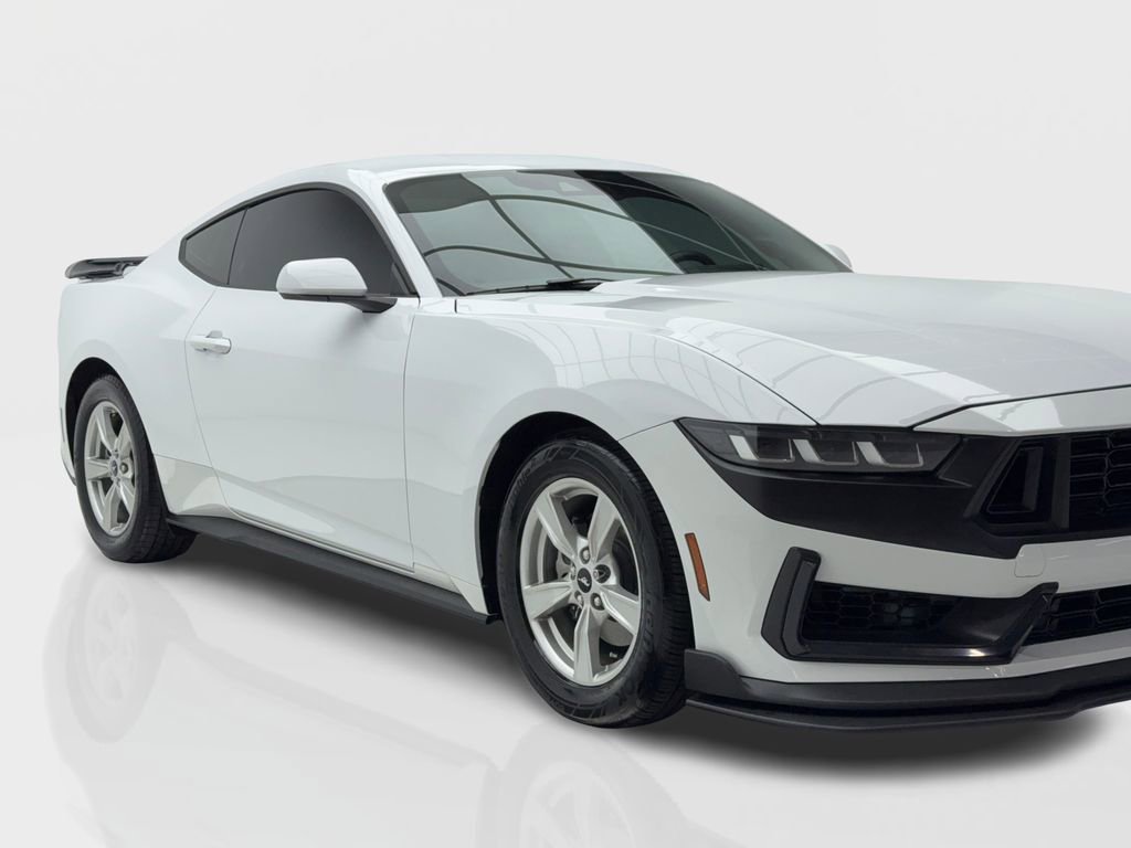 Used 2024 Ford Mustang EcoBoost image 2