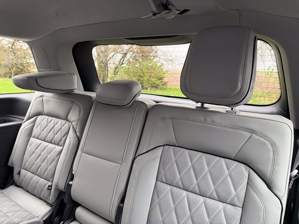 New 2026 Lincoln Navigator Black Label AWD/4WD image 19