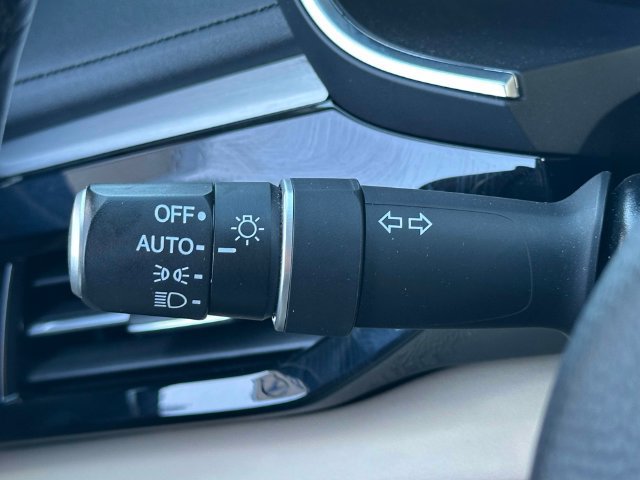 Certified 2024 Acura MDX w/ Technology Package AWD/4WD image 27
