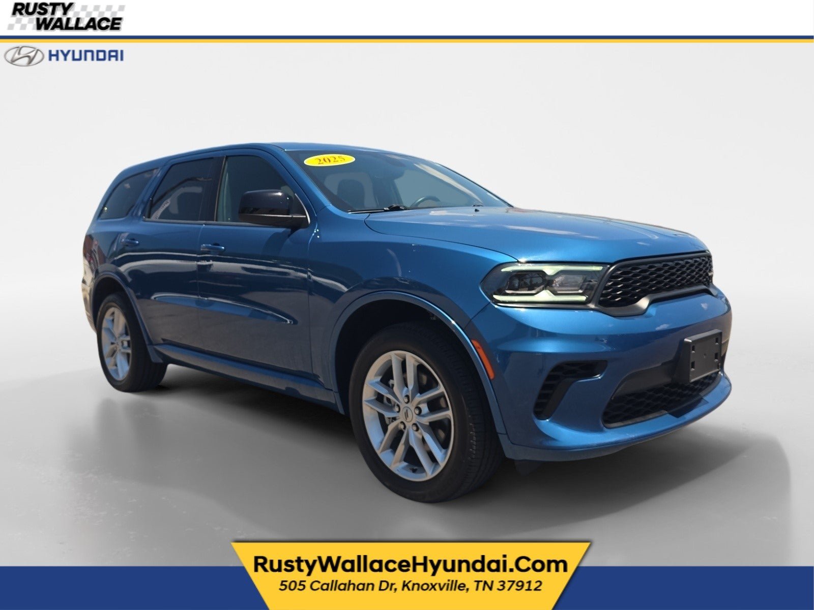 Used 2025 Dodge Durango GT AWD/4WD image 1