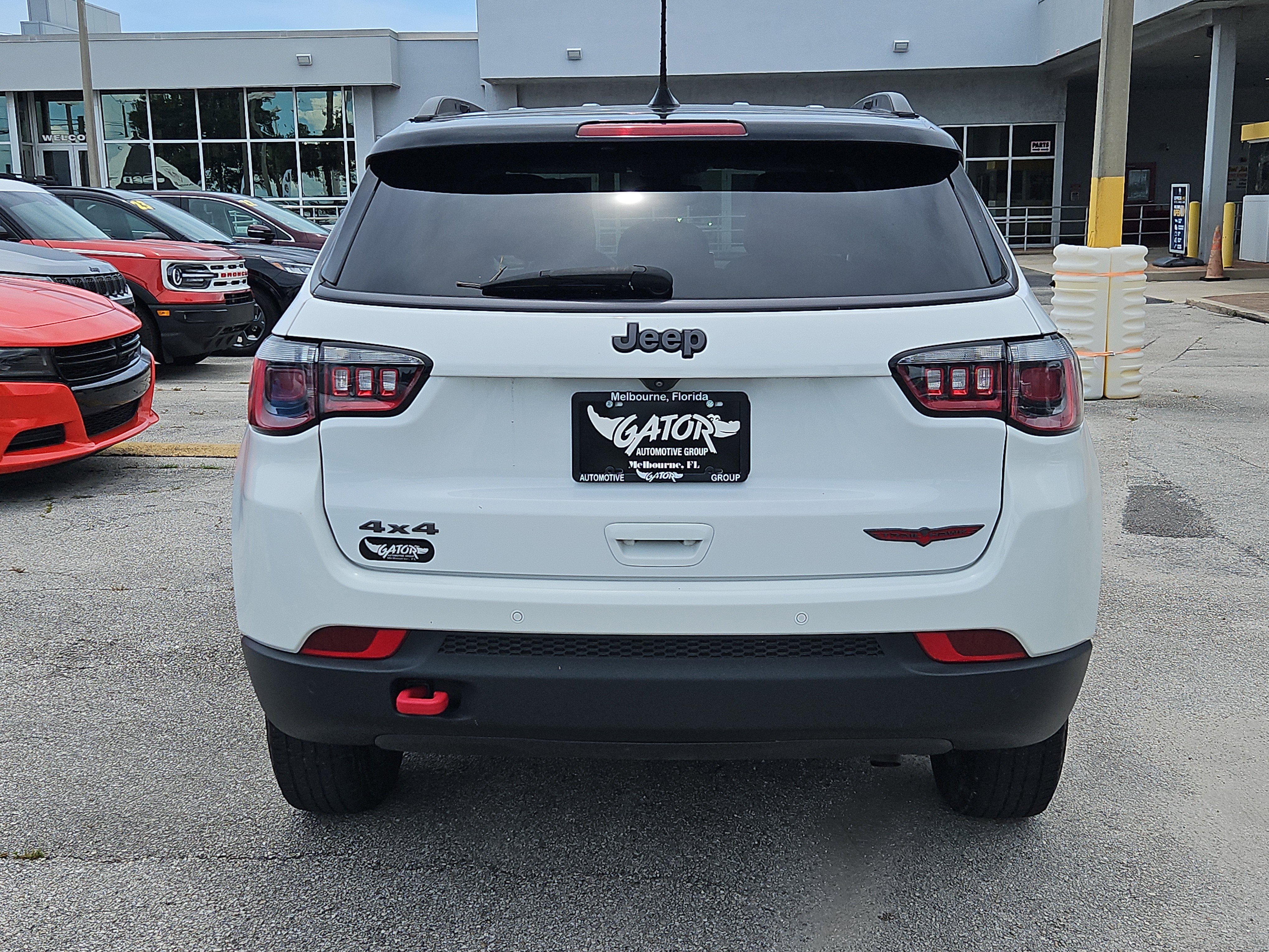 Used 2022 Jeep Compass Trailhawk image 5