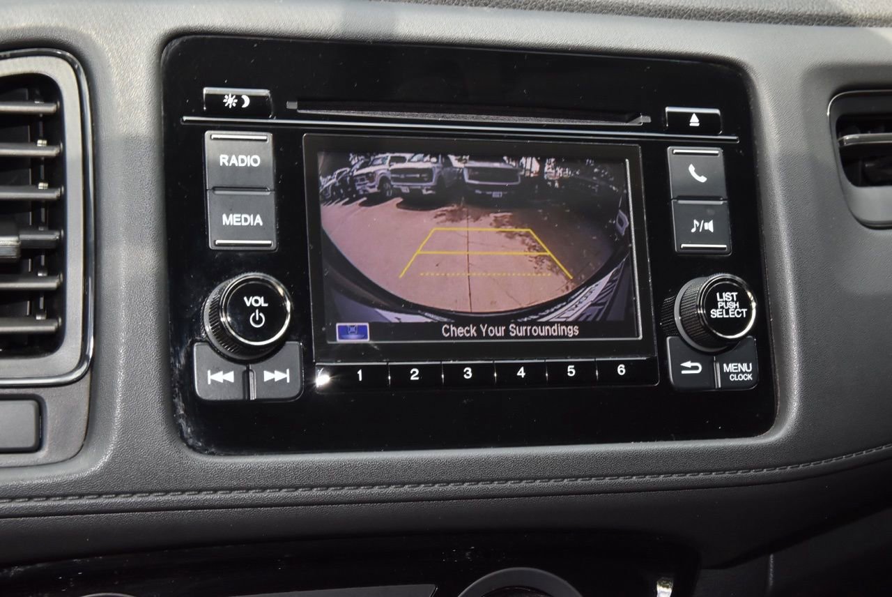 Used 2022 Honda HR-V LX image 26