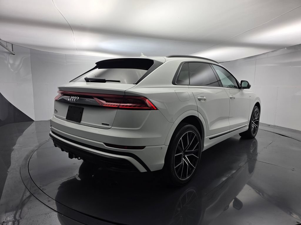 Used 2020 Audi Q8 Premium Plus w/ Premium Plus Package AWD/4WD image 4