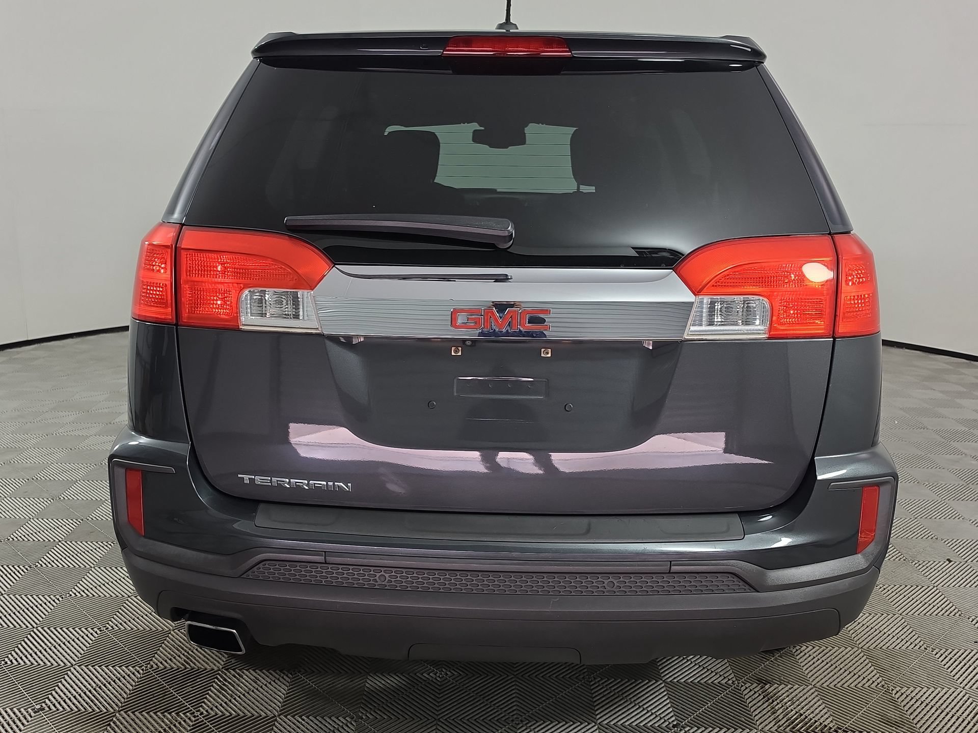 Used 2017 GMC Terrain SLE FWD image 6