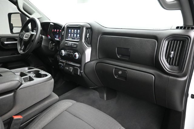 Used 2024 GMC Sierra 2500 Pro w/ Convenience Package AWD/4WD image 10