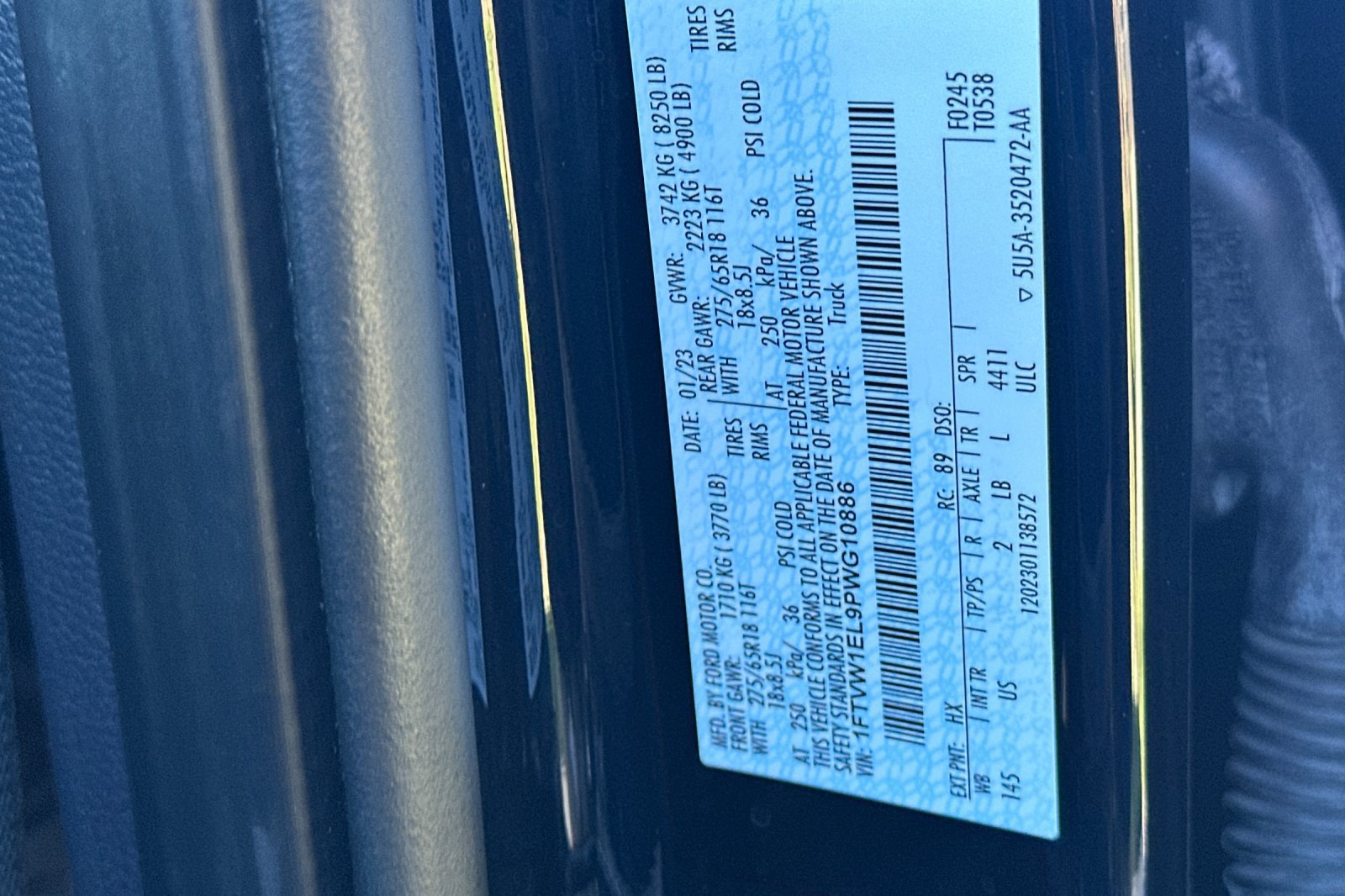 Used 2023 Ford F150 Lightning XLT AWD/4WD image 27