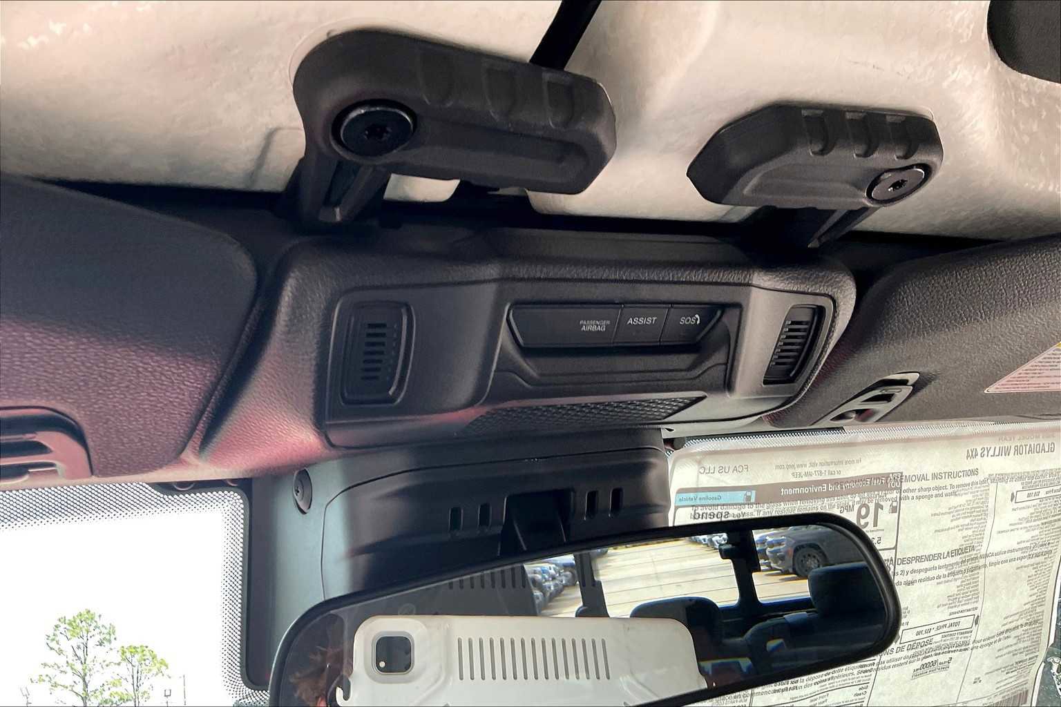 New 2025 Jeep Gladiator Willys image 18