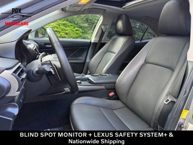 Used 2018 Lexus IS 300 RWD image 13