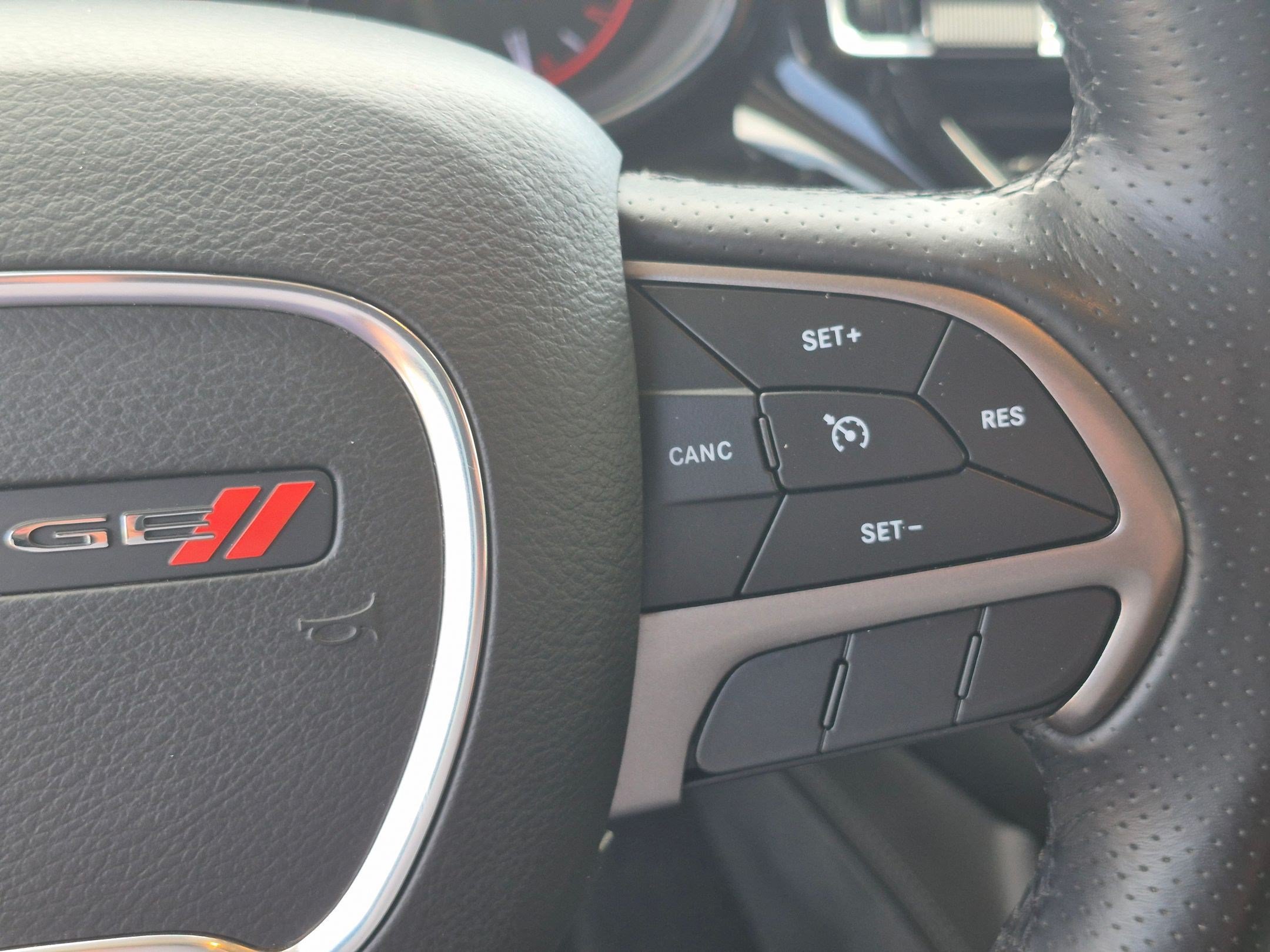 Used 2022 Dodge Durango SXT AWD/4WD image 20