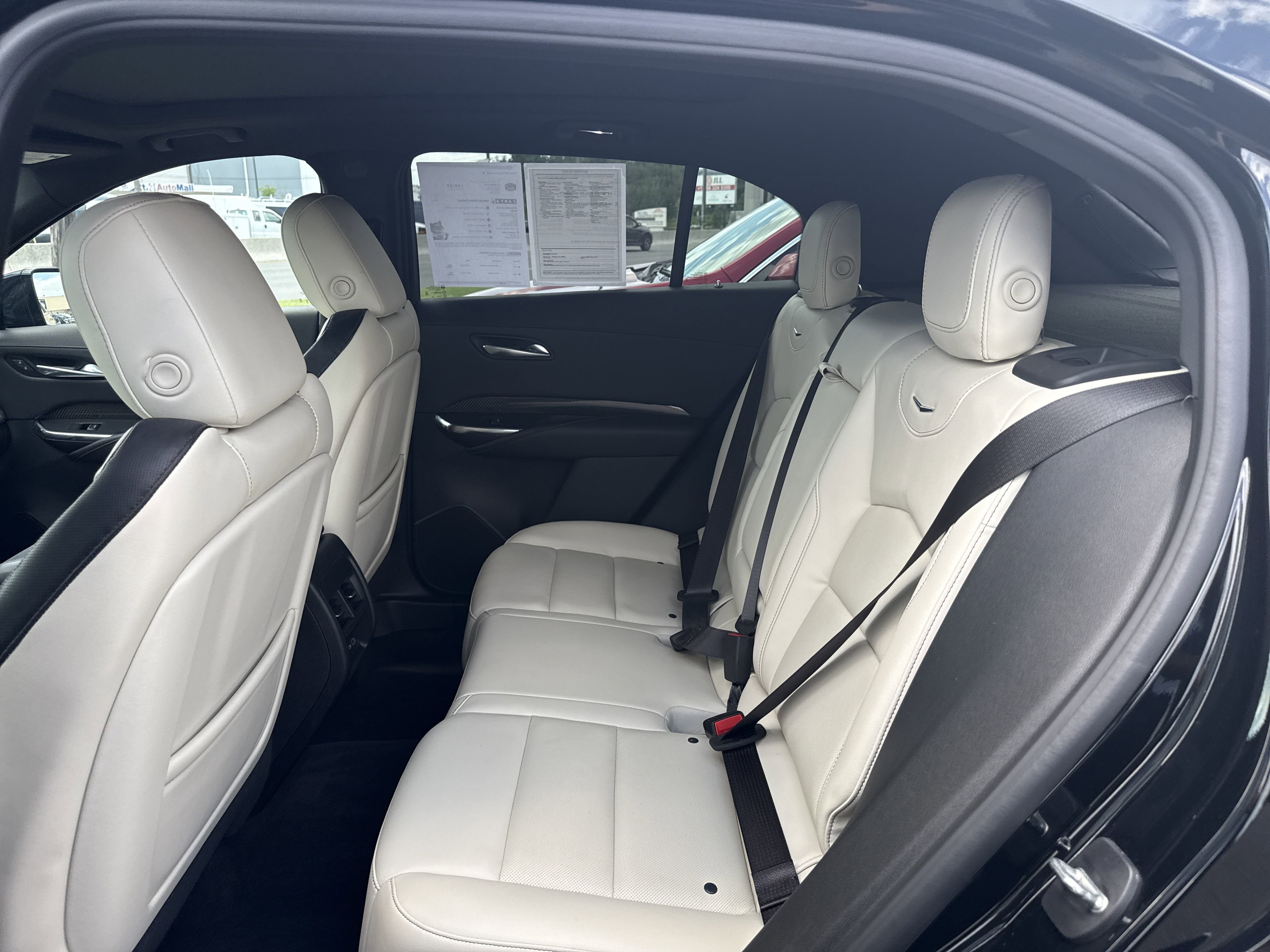 Used 2023 Cadillac XT4 Sport image 27