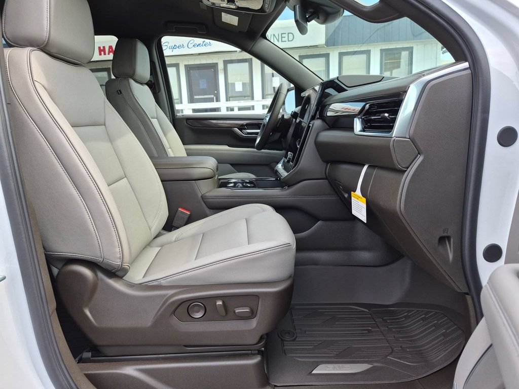 New 2026 GMC Yukon Elevation w/ LPO, Floor Liner Package AWD/4WD image 22