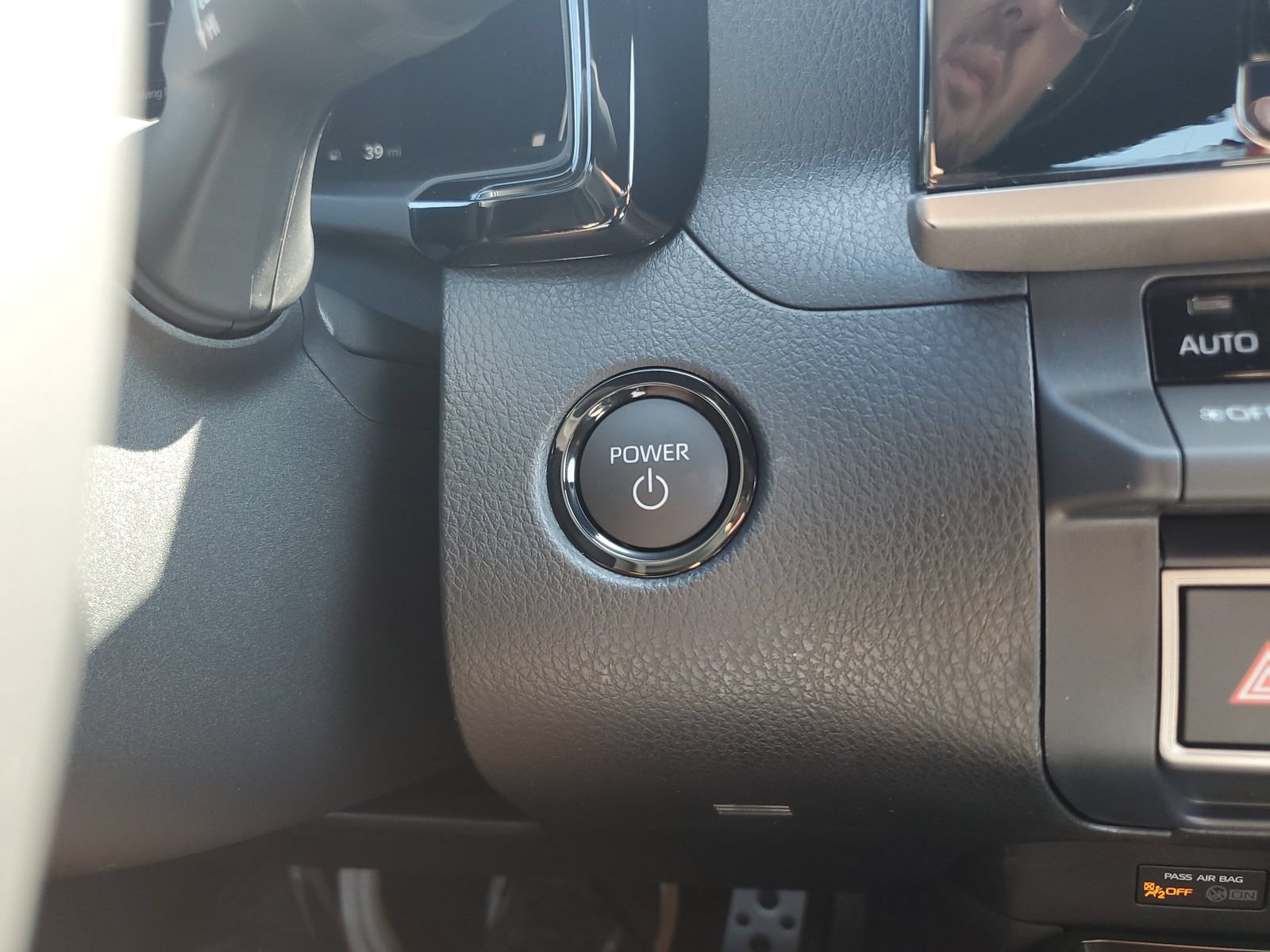 New 2026 Toyota Camry SE w/ Convenience Package FWD image 29