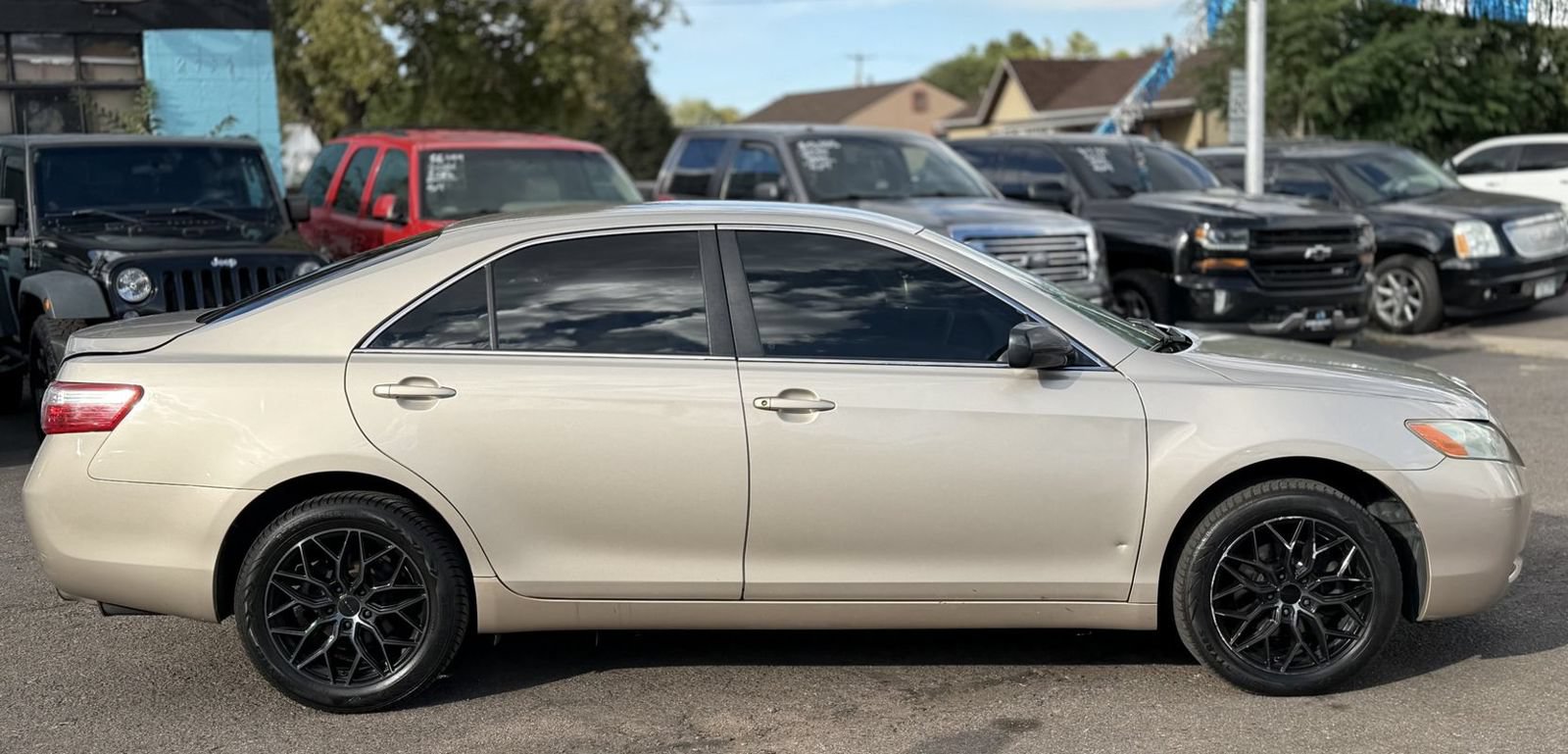 Used 2007 Toyota Camry CE FWD image 2