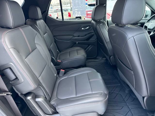 Used 2023 Chevrolet Traverse RS w/ LPO, Floor Liner Package image 32