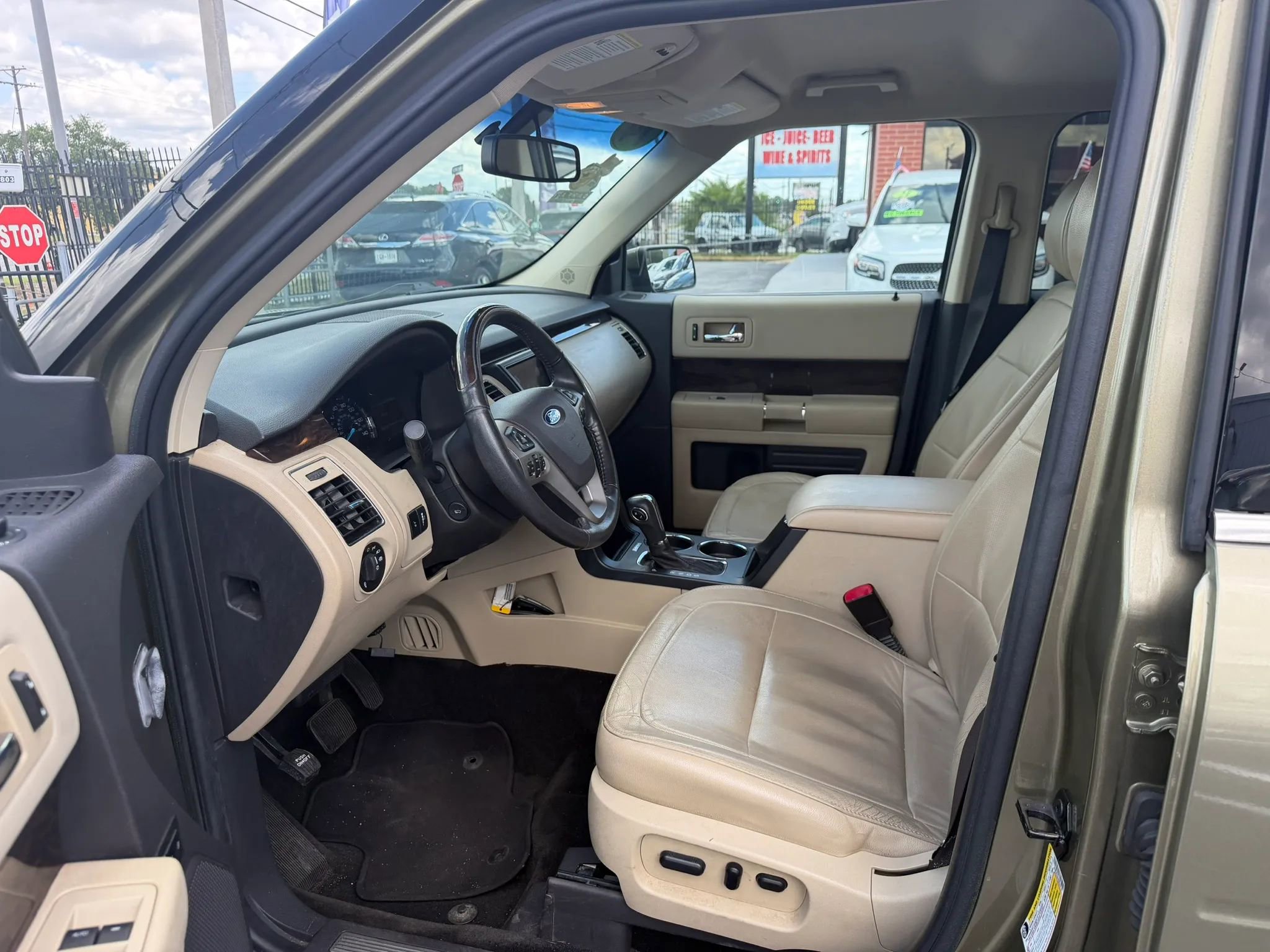 Used 2014 Ford Flex Limited FWD image 7
